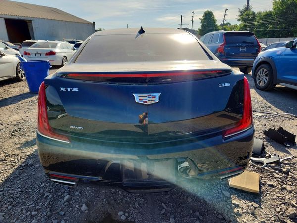 2019 CADILLAC XTS Luxury