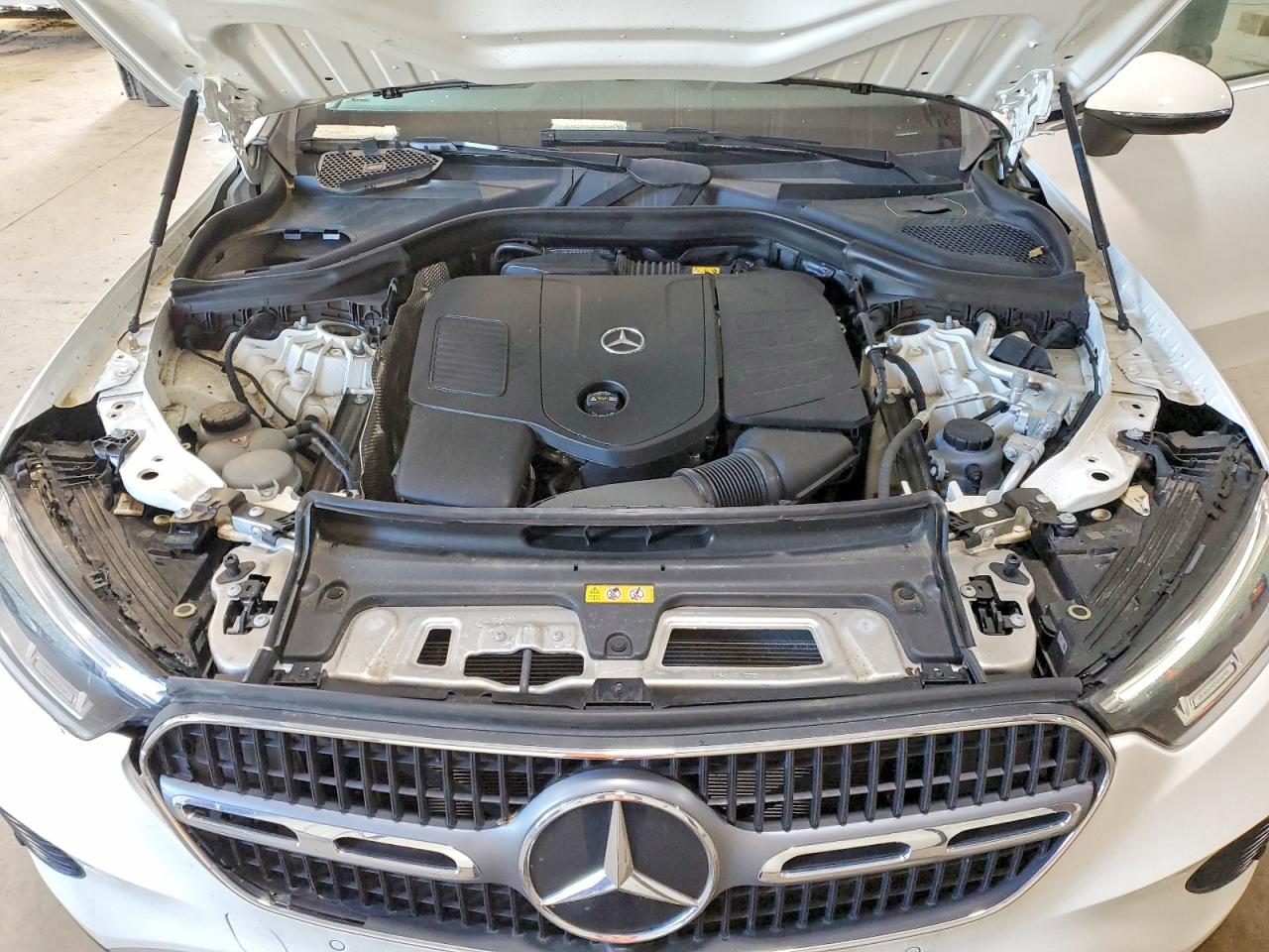 2024 MERCEDES-BENZ GLC