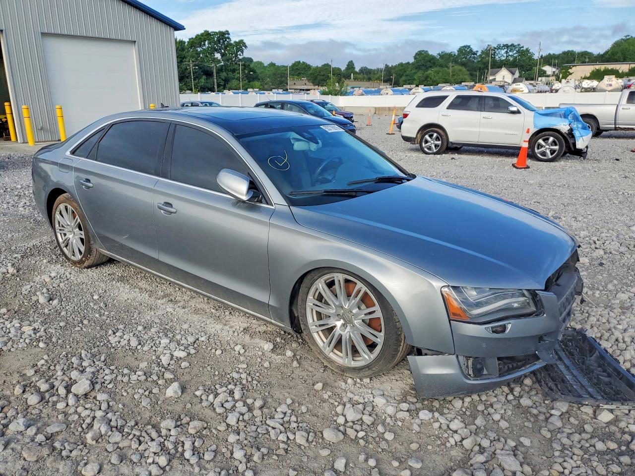 2012 AUDI A8 L