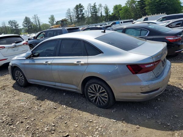 2021 VOLKSWAGEN JETTA S / SE / R-Line