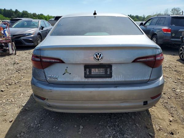 2021 VOLKSWAGEN JETTA S / SE / R-Line