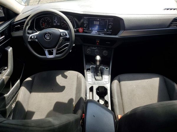 2021 VOLKSWAGEN JETTA S / SE / R-Line