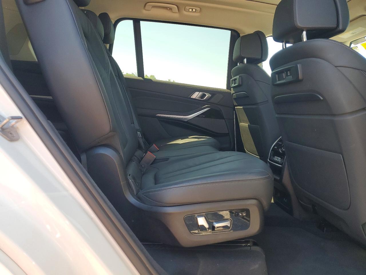 2019 BMW X7 xDrive50i