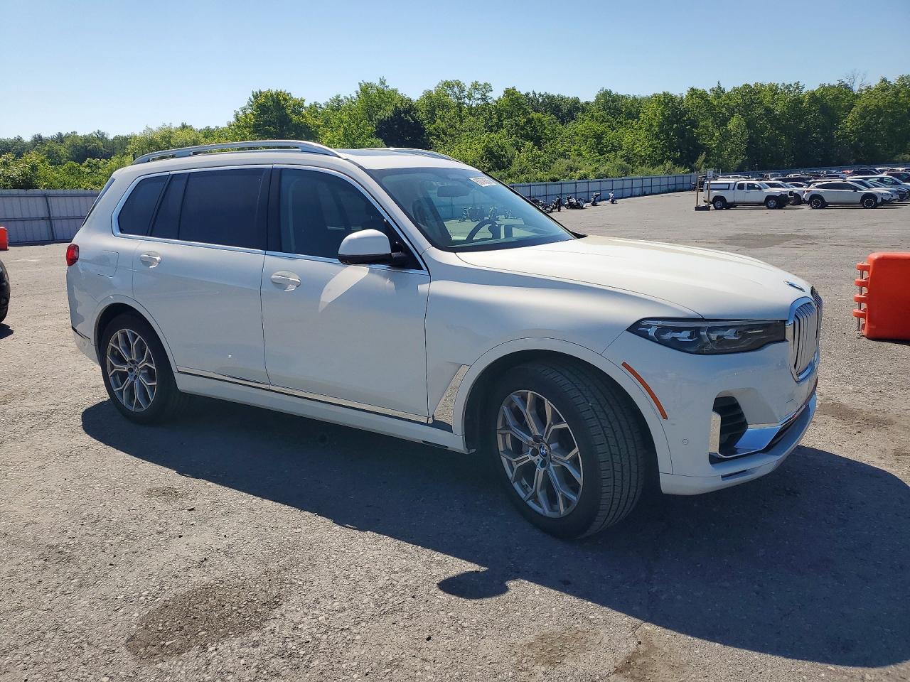 2019 BMW X7 xDrive50i