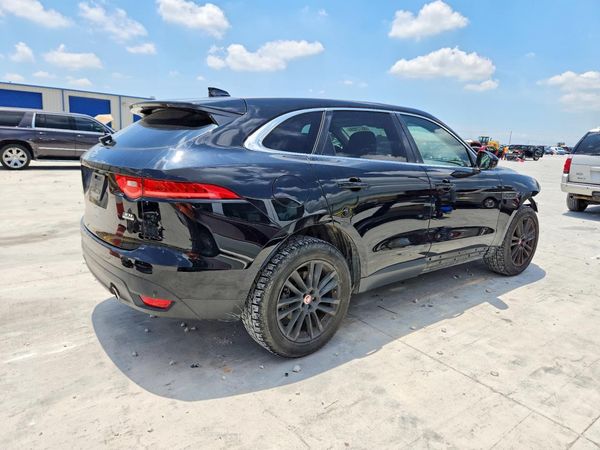2019 JAGUAR F-PACE