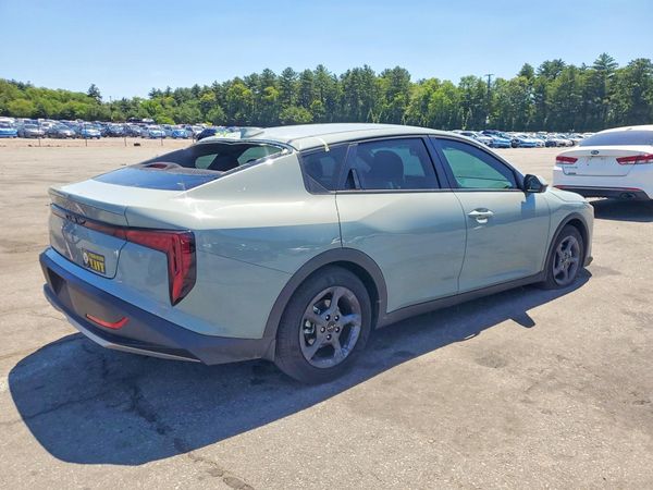 2026 KIA K4