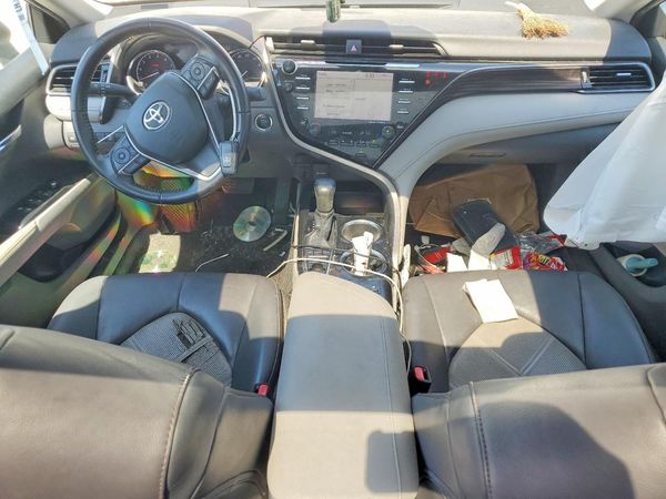 2019 TOYOTA CAMRY