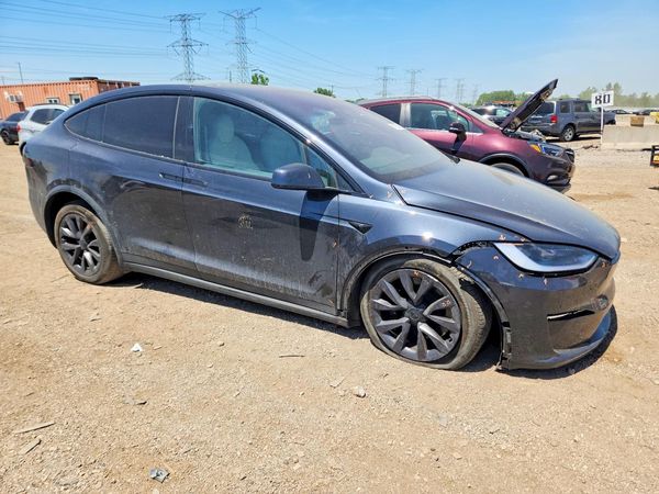 2025 TESLA MODEL X