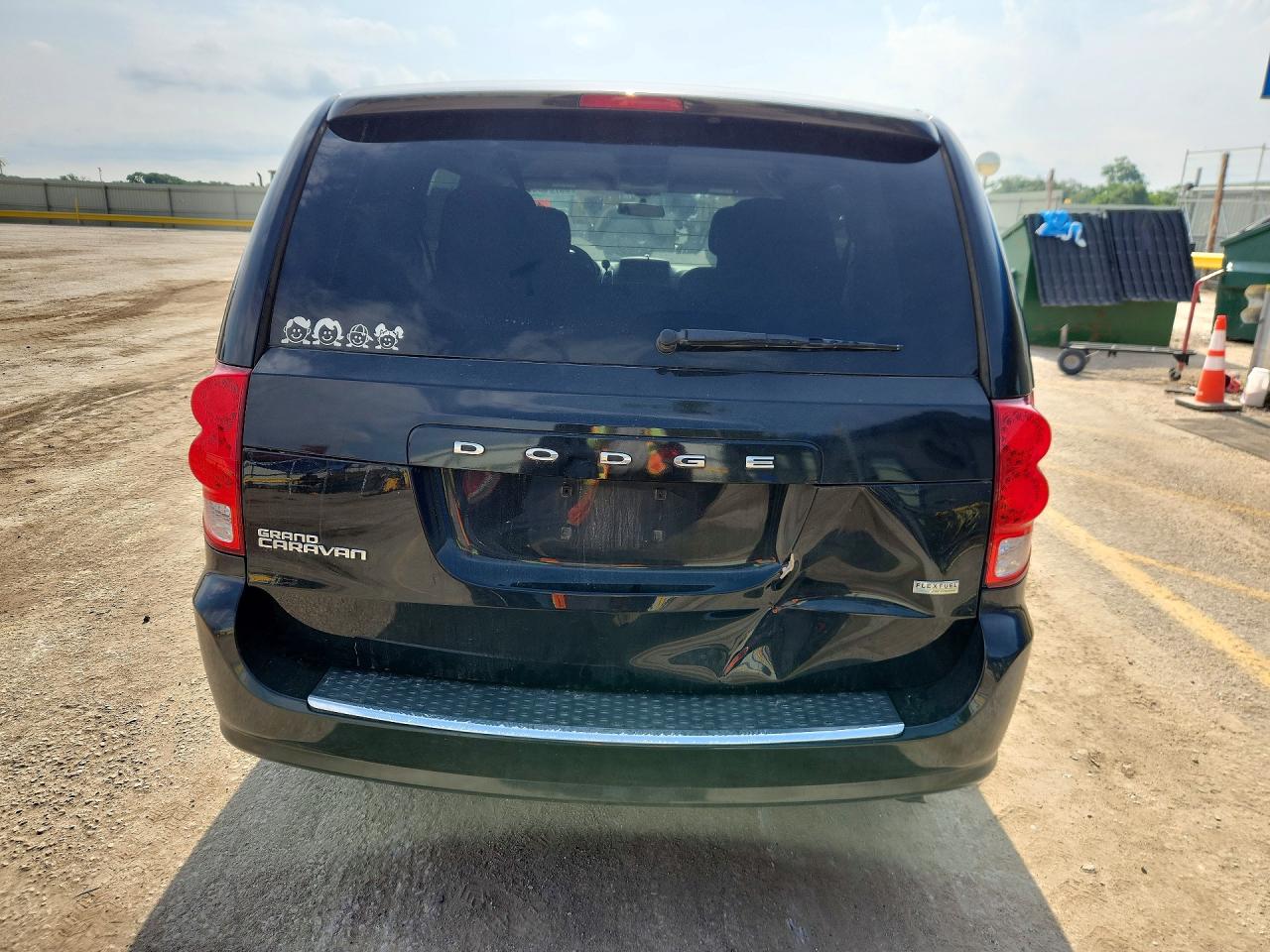 2016 DODGE GRAND CARAVAN SE