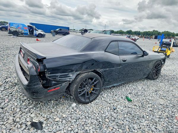 2018 DODGE CHALLENGER
