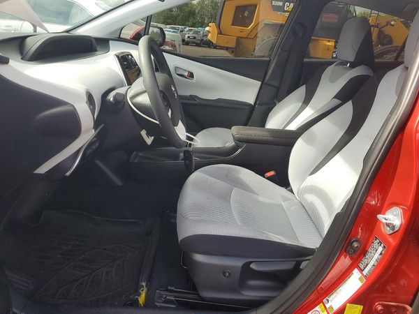 2017 TOYOTA PRIUS One/Two