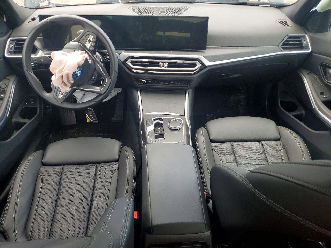 2024 BMW 330E
