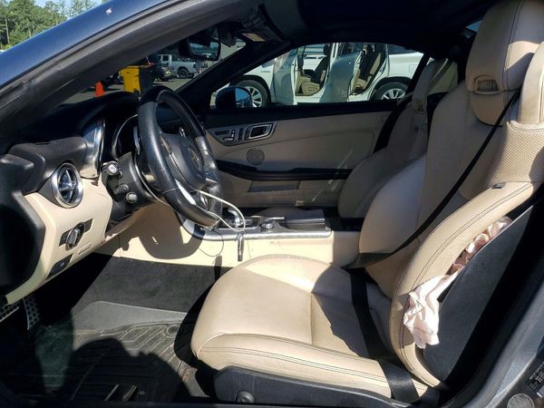 2017 MERCEDES-BENZ SLC AMG SLC43