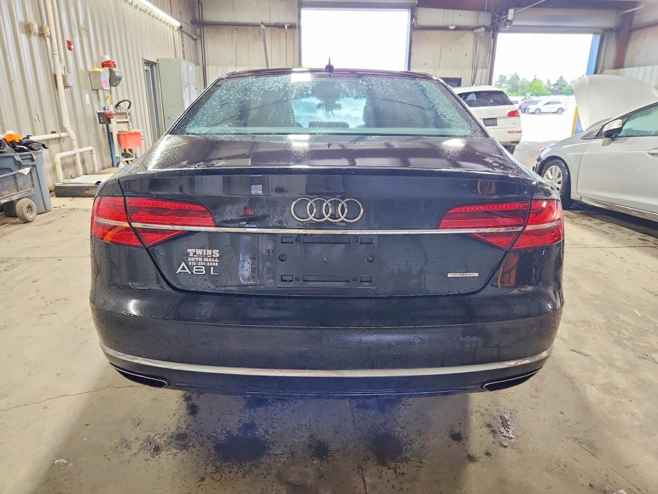 2015 AUDI A8 L