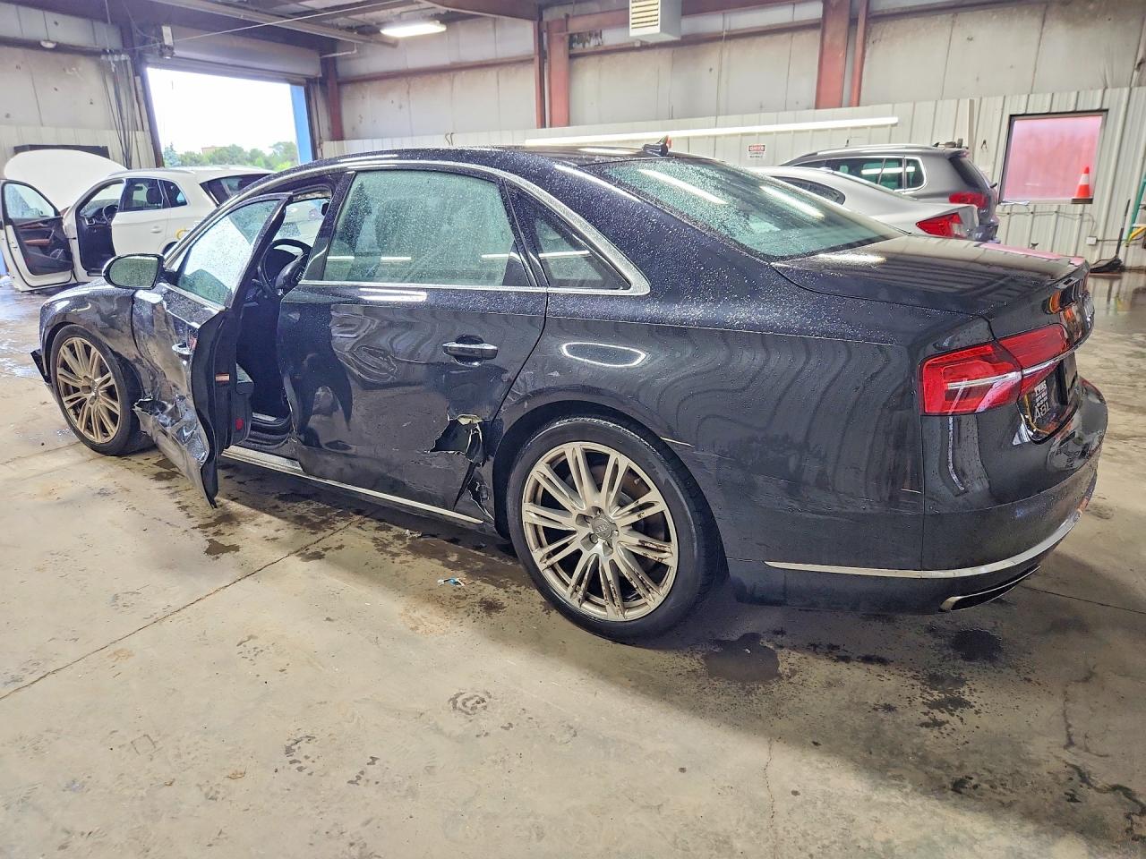 2015 AUDI A8 L