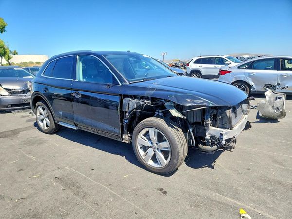 2018 AUDI Q5 quattro Premium Plus
