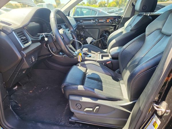 2018 AUDI Q5 quattro Premium Plus