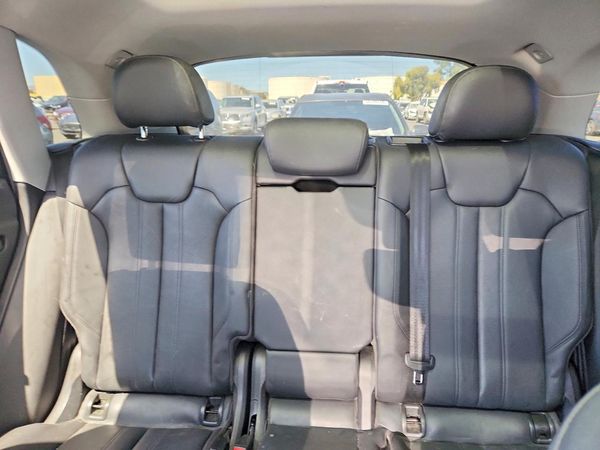 2018 AUDI Q5 quattro Premium Plus