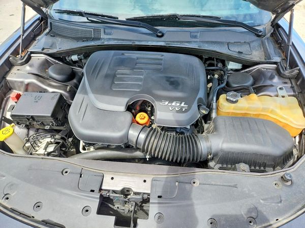 2019 DODGE CHARGER SXT