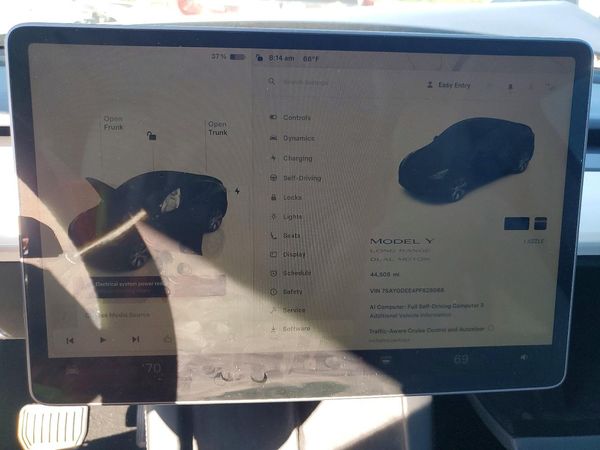 2023 TESLA MODEL Y