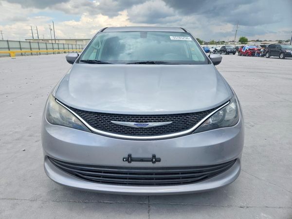 2019 CHRYSLER PACIFICA LX