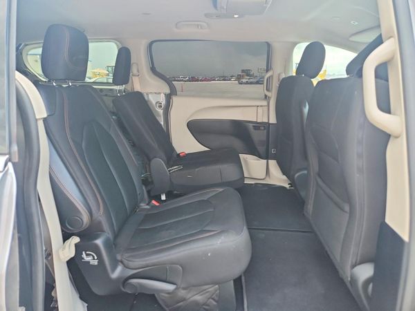2019 CHRYSLER PACIFICA LX