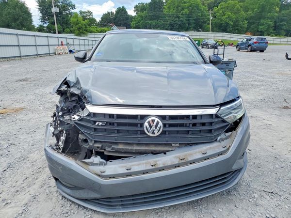 2021 VOLKSWAGEN JETTA S / SE / R-Line