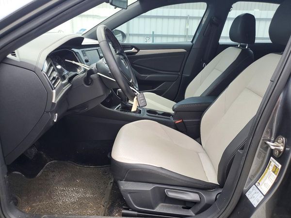 2021 VOLKSWAGEN JETTA S / SE / R-Line