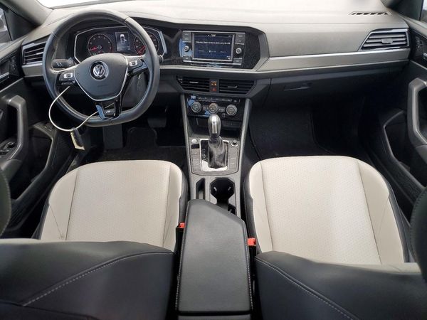 2021 VOLKSWAGEN JETTA S / SE / R-Line
