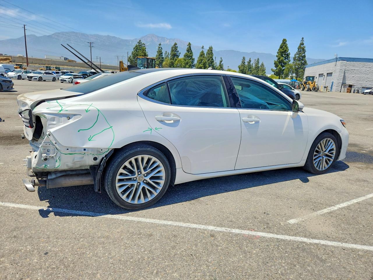 2016 LEXUS ES 350