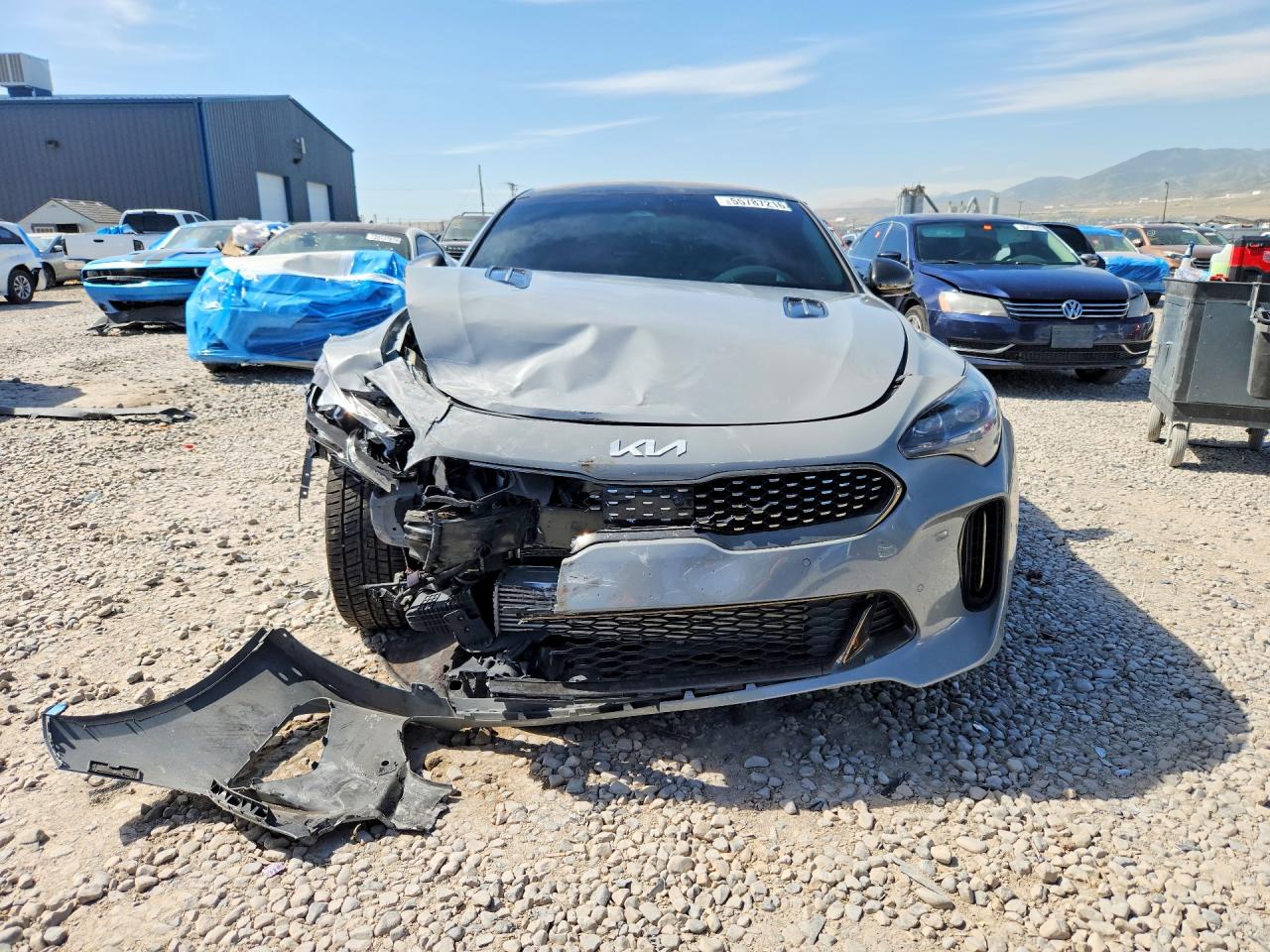 2023 KIA STINGER GT2