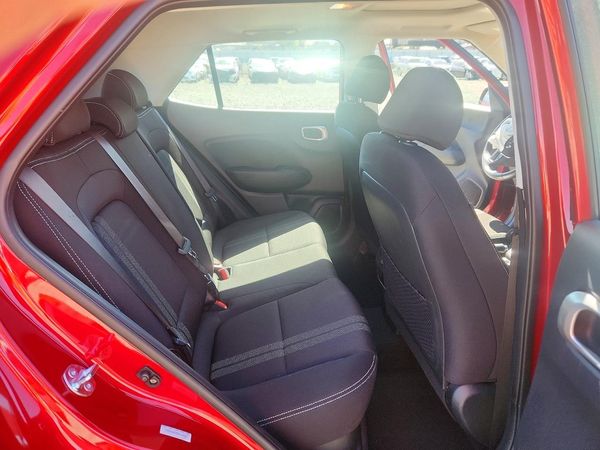 2025 HYUNDAI VENUE SEL, Limited