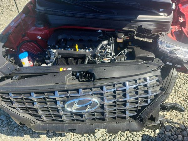 2025 HYUNDAI VENUE SEL, Limited