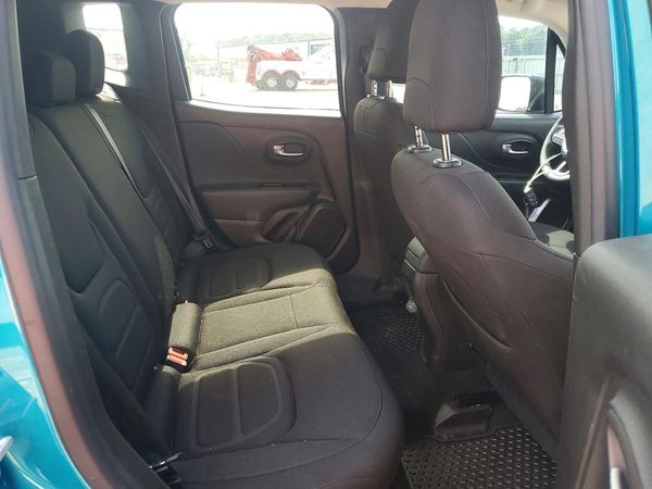 2022 JEEP RENEGADE LATITUDE 4X4