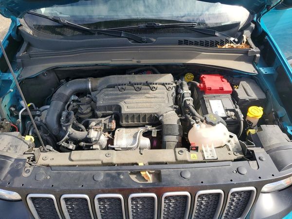 2022 JEEP RENEGADE LATITUDE 4X4