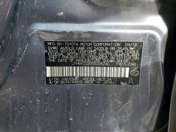 2016 LEXUS IS 200t
