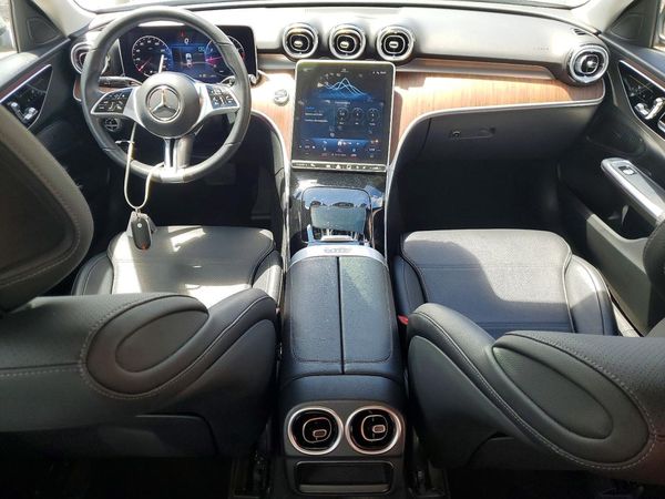 2023 MERCEDES-BENZ C C300