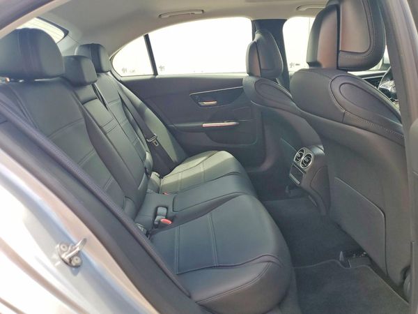 2023 MERCEDES-BENZ C C300