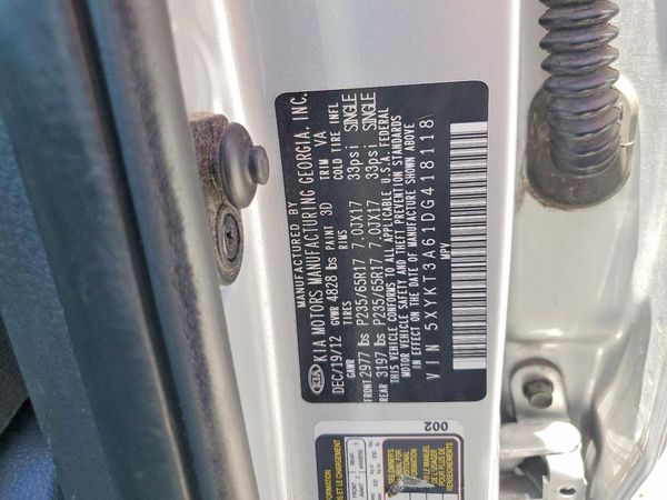 2013 KIA SORENTO Base / LX