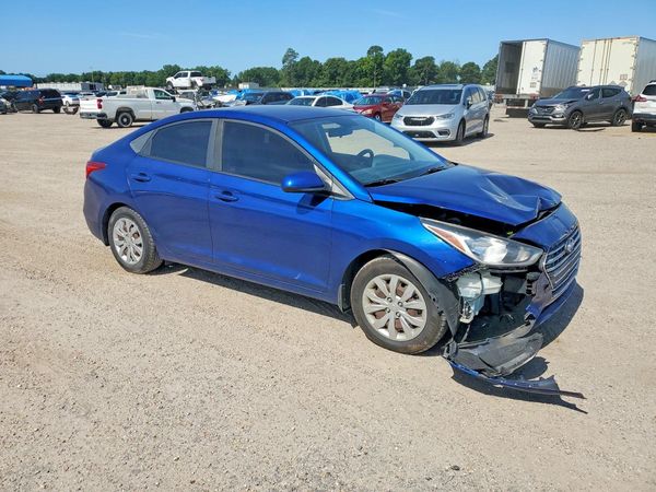 2019 HYUNDAI ACCENT SE and SEL