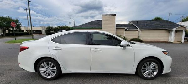2015 LEXUS ES