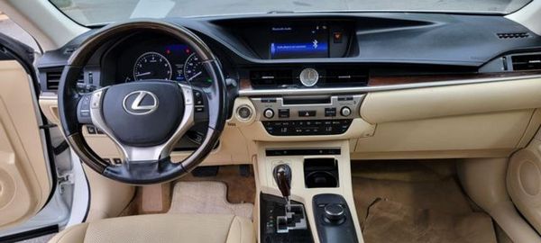 2015 LEXUS ES