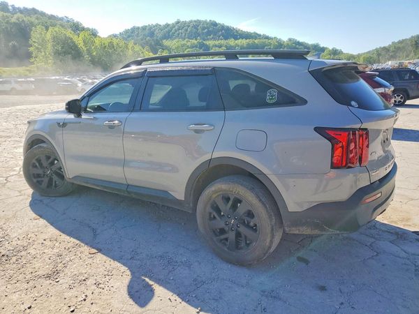 2022 KIA SORENTO