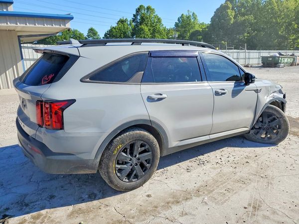2022 KIA SORENTO