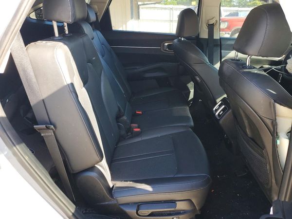 2022 KIA SORENTO