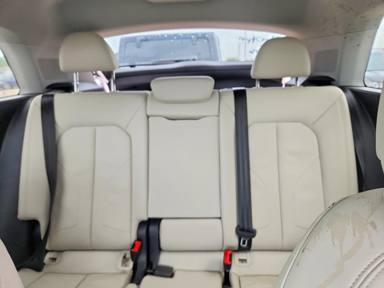 2024 AUDI Q3 S Line quattro Premium