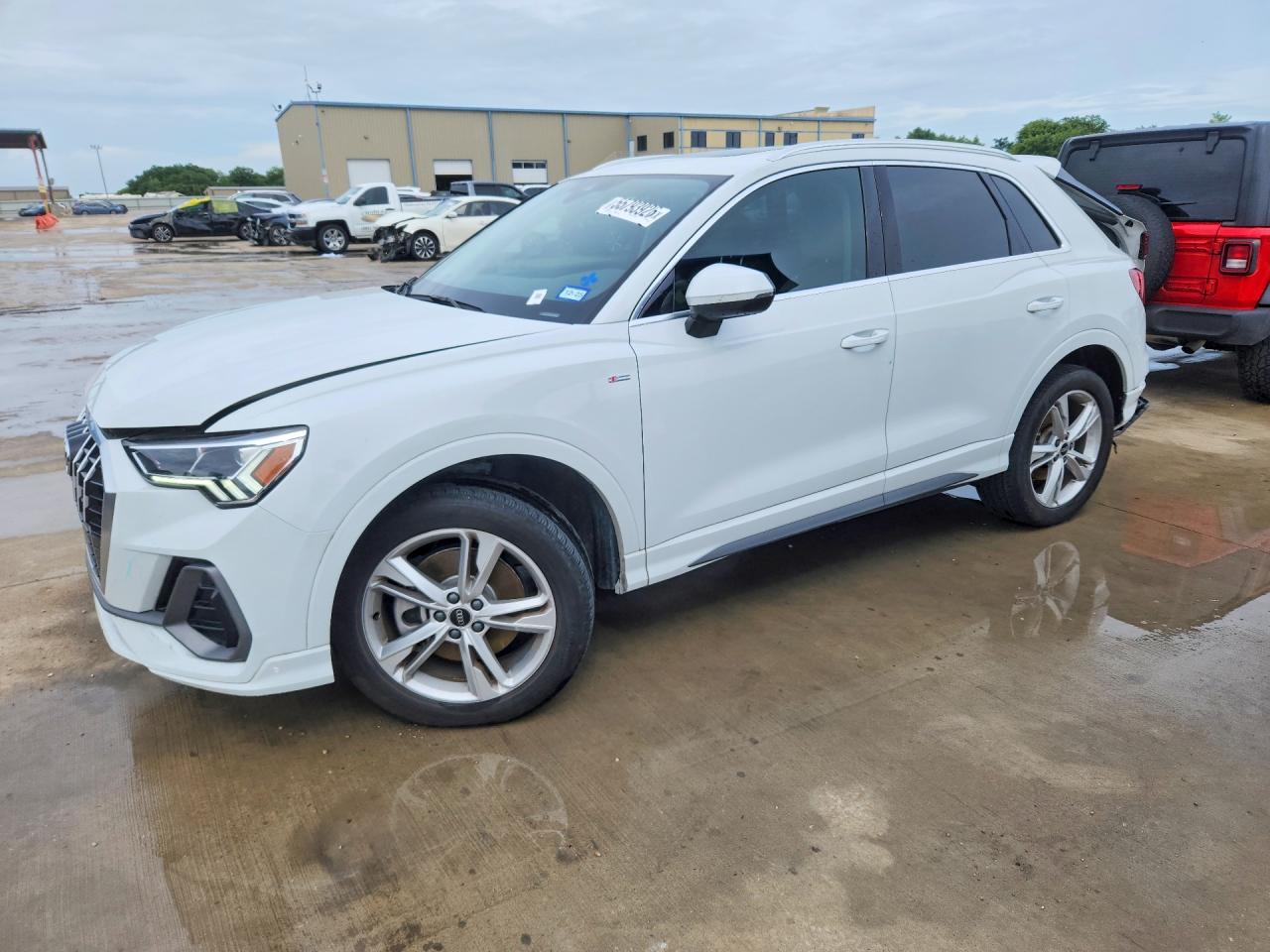 2024 AUDI Q3 S Line quattro Premium