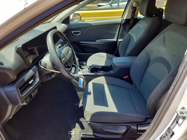 2025 KIA K4 LX, LXS