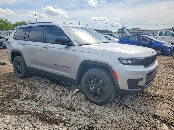 2024 JEEP GRAND CHEROKEE L LAREDO 4X4