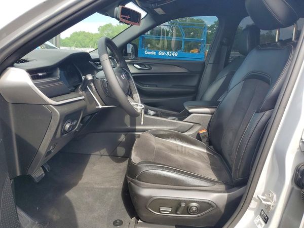 2024 JEEP GRAND CHEROKEE L LAREDO 4X4